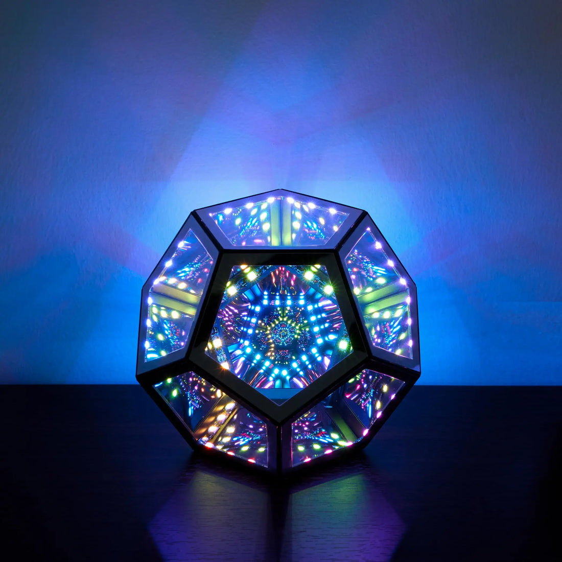 LED Infinity Mirror Dodecahedron – Futuristic 3D Light for Any Space 🚀